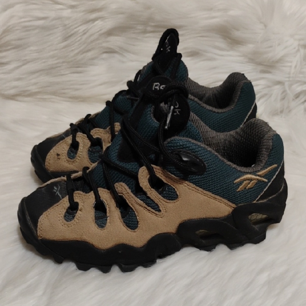 SALE! RARE! Reebok Mud Doggers Rugged Vintage Sneakers Sz.8